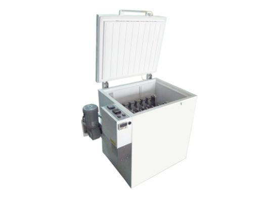 可挠性试验机（带冷冻库）